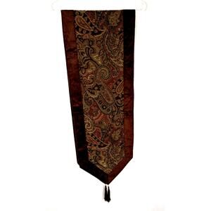 Chesapeake Merchandising Paisley Chenille Table Runner Brown Velour Border NWOT